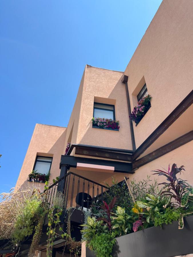 De Pejoto Apartment เทลอาวีฟ ภายนอก รูปภาพ